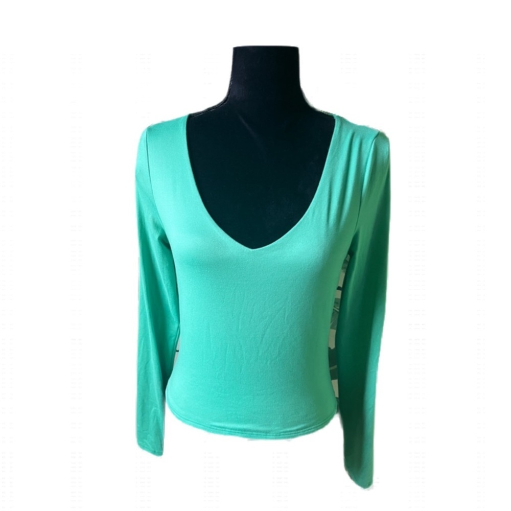Sincerely Jules V-Neck Long Sleeve Top Womens Medium Green